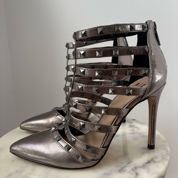 Mix No. 6 Danela Studded Metallic Strappy Heels Size 7M - Picture 3 of 15
